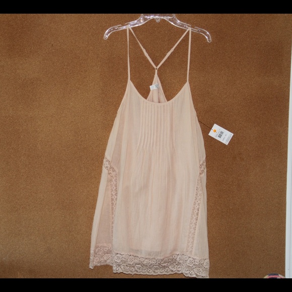 Billabong light pink dress brand new with tags