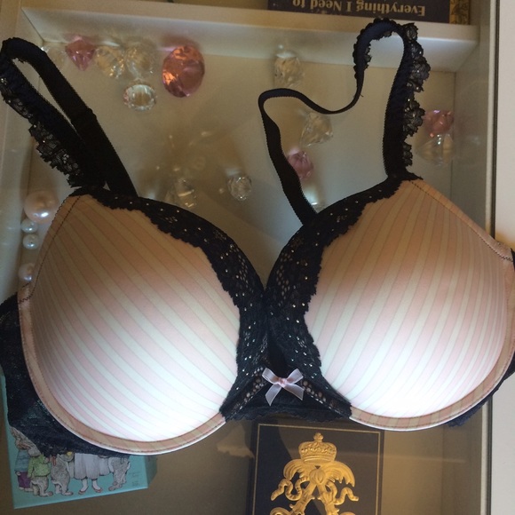Victoria's Secret Bra
