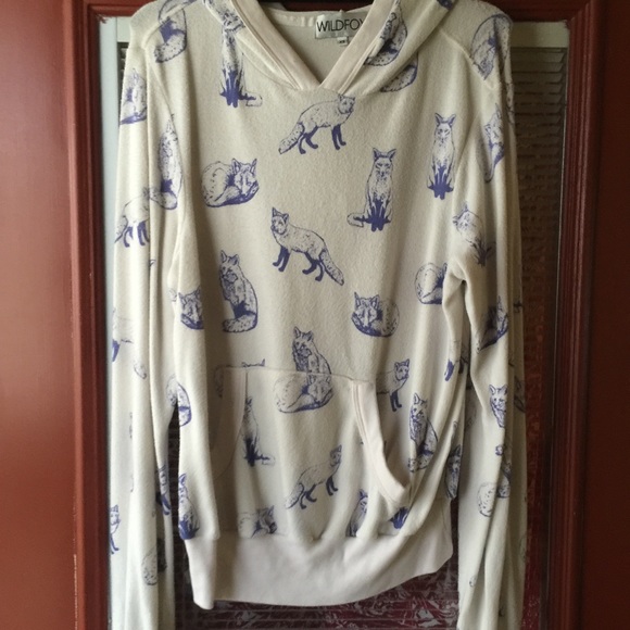 Wildfox long sleeve hoodie XS