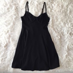 #6 👗Black Flowy Dress👗