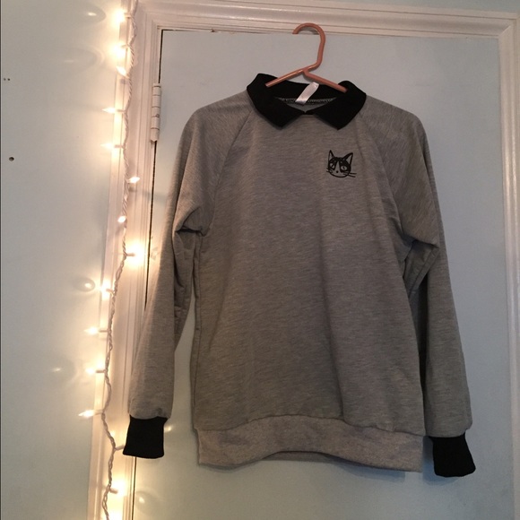 Cat Sweater with Peter Pan Collar