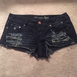 American Eagle distressed shortie shorts