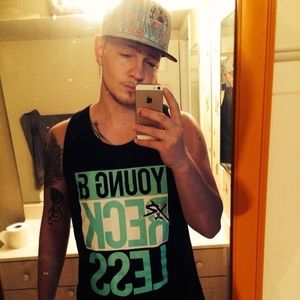 Meet your Posher, Johnny