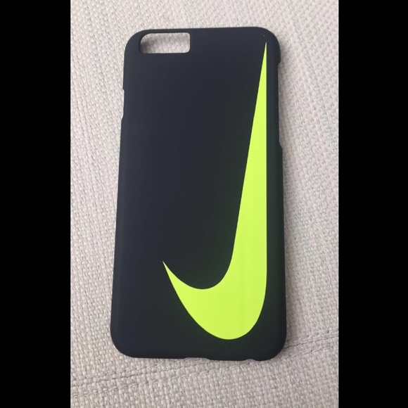 BRAND NEW iPhone 6/6s Nike Case!