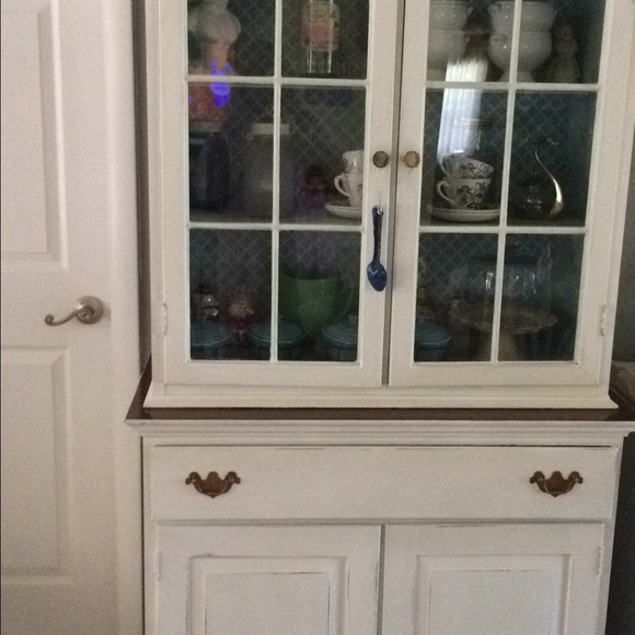 Old thomasville hutch - Picture 1 of 1