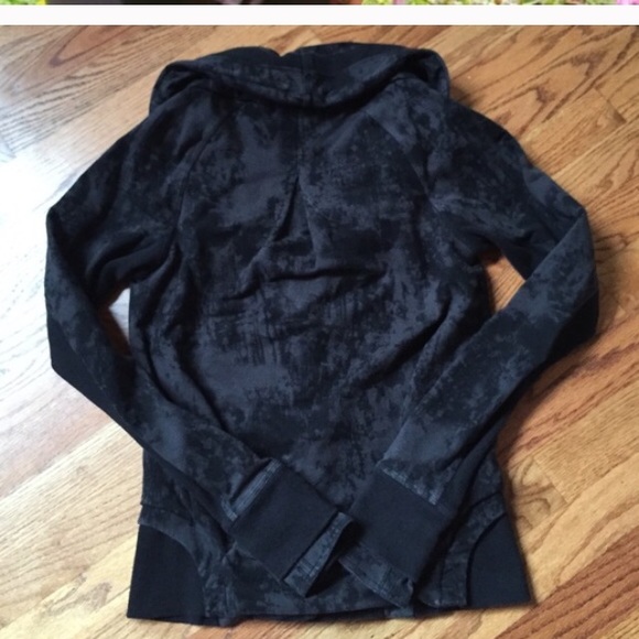 🍋Lululemon sold 🔴🔴🔴 to class jacket seabed - Picture 4 of 4