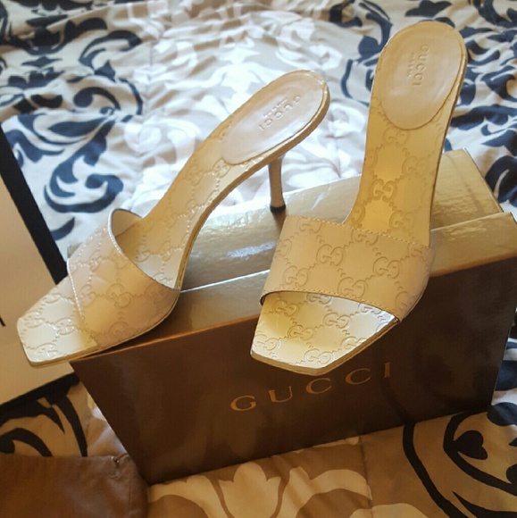 Sharing my gucci heels - Picture 2 of 2