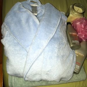 Bathrobe 💦 never used