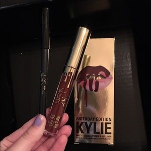 Kylie Cosmetics Leo Lipkit