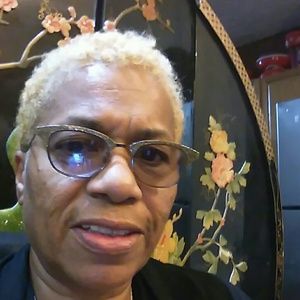 Meet your Posher, Gilda