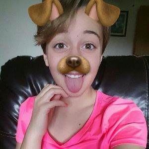 Meet your Posher, Jasmine