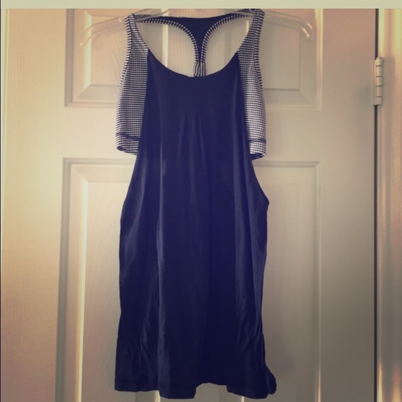 Lululemon navy tank size 6