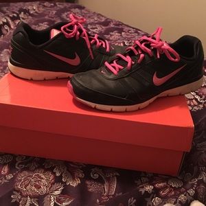 Nike Training Total Core TR, size 7.5