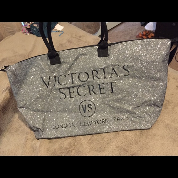 SOLD Victoria's Secret Tote Bag