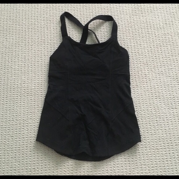 ***SOLD*** Lululemon Criss Cross Tank