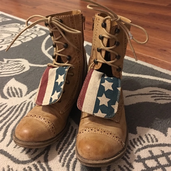 American Rag boots