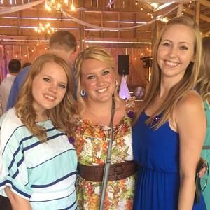 Meet your Posher, Kayla