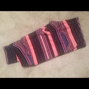 Pink Aztec Lularoe Leggings