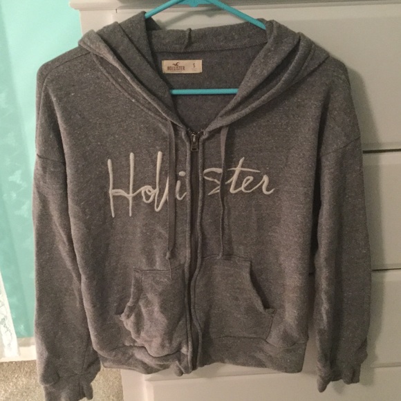gray hollister hoodie