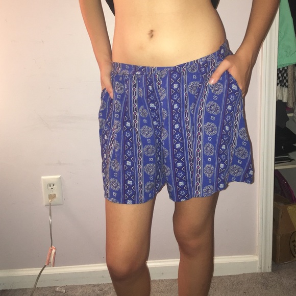 A cute tribal print shorts