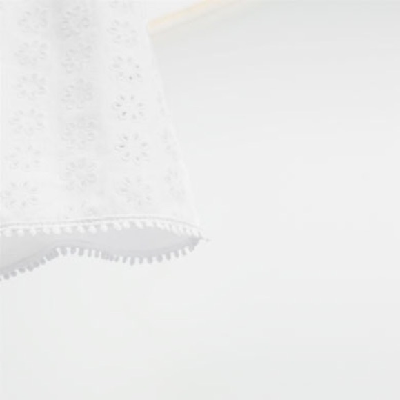 NWT Zara ~ Embroidered Girls Tee - Picture 2 of 4