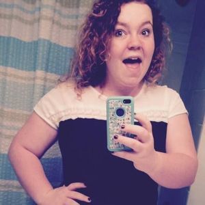 Meet your Posher, Kayla