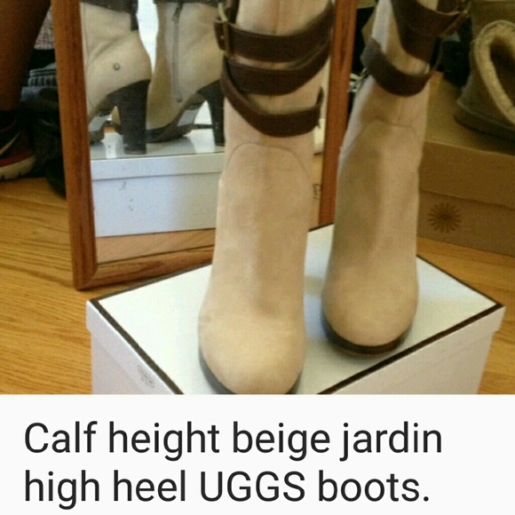 UGGS