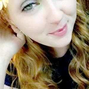 Meet your Posher, Alicia