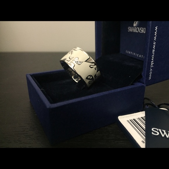 Swarovski Signature Ring