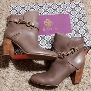 colleen ankle boots
