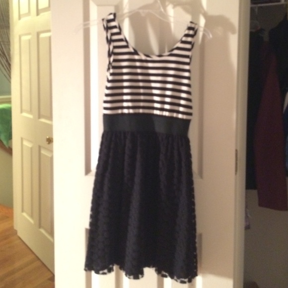Medium Striped dress