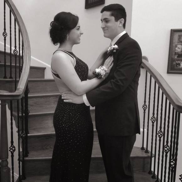 Meet your Posher, Taylor - Picture 1 of 1