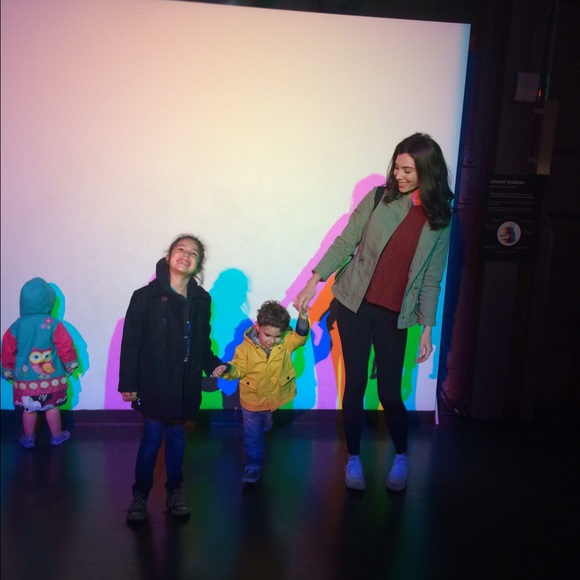 Meet your Posher, Amanda - Picture 4 of 4