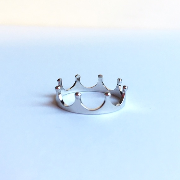 Sterling Silver Crown Ring 925 - Picture 2 of 4