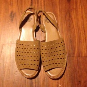 Almost brand new shoes