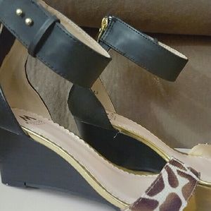 New in box size 6 1/2