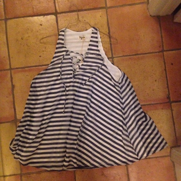 🚫SOLD🚫Nwt Rancho Mirage Lace Up Dress - Picture 3 of 4