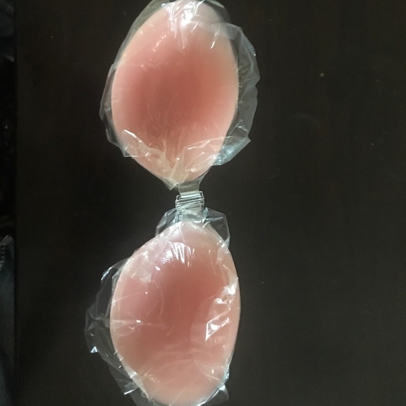 Double Thickness Reuseable Silicone Sticky Bras! - Picture 2 of 7