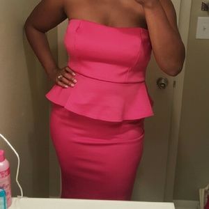 SALE!! Pink strapless dress