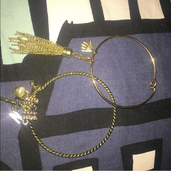 2 gold bangles