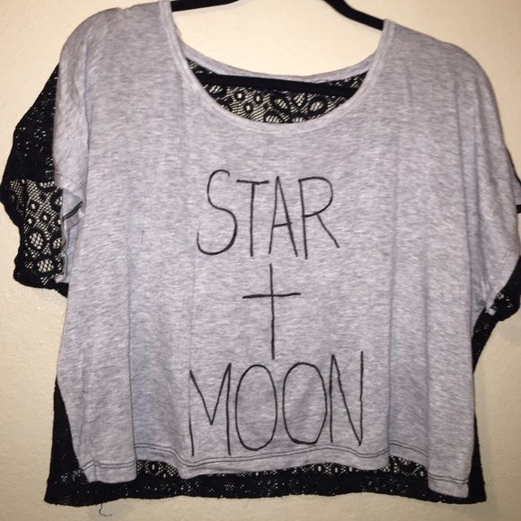 TILLYS LACE BACK CROP TOP