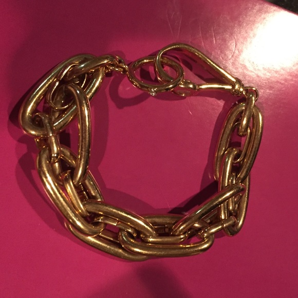 Henri Bendel Gold Link Bracelet