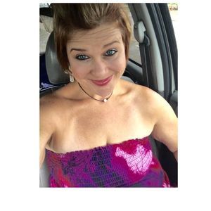 Meet your Posher, Jennifer