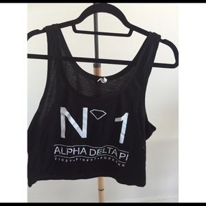 ADPi N 1 crop top