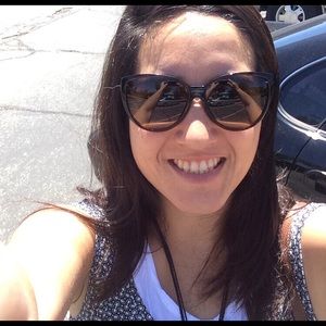 Meet your Posher, Diana