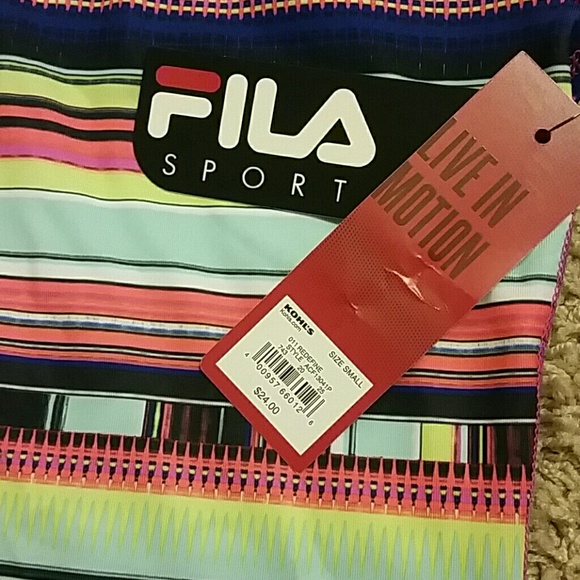 FILA Workout Shirt From Kholes - Picture 2 of 4