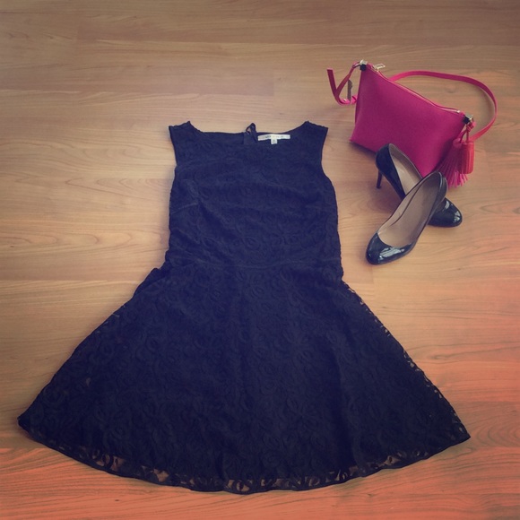 Max Studio black lace dress
