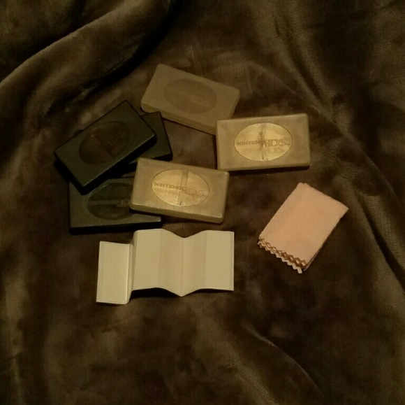 DS Cartridge holders