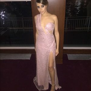 Prom Dress that will drop everyone's jaws.