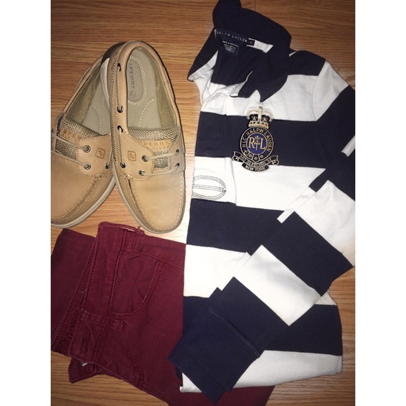 Junior Arizona Mid Rise Burgundy Jeans - Picture 3 of 3